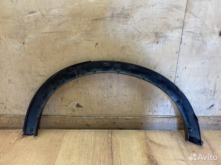 Накладка крыла заднего правого Nissan Juke F15