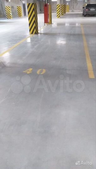 Машиноместо, 13 м²