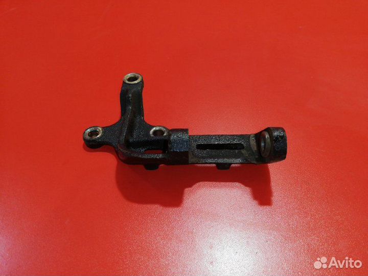 Кронштейн Генератора Toyota Hilux Surf VZN130G