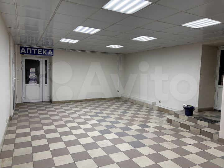 Торговая площадь, 220 м²