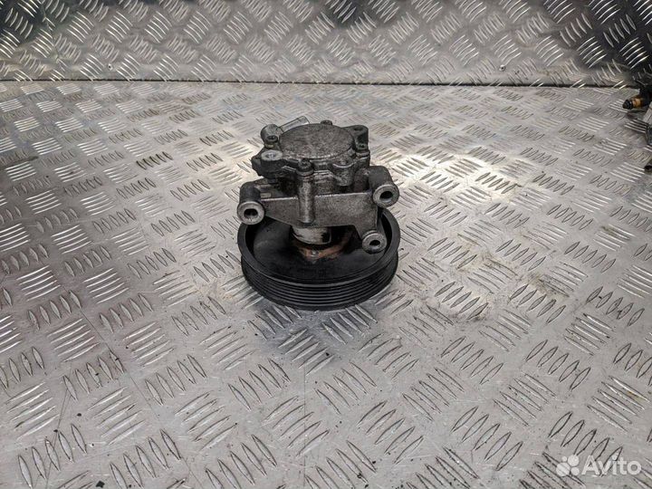 Гур Mercedes-Benz C-Класс W203/S203/CL203