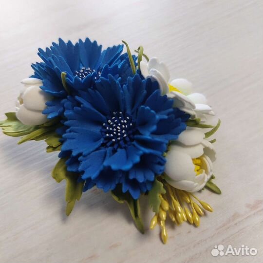 Васильки на зажиме