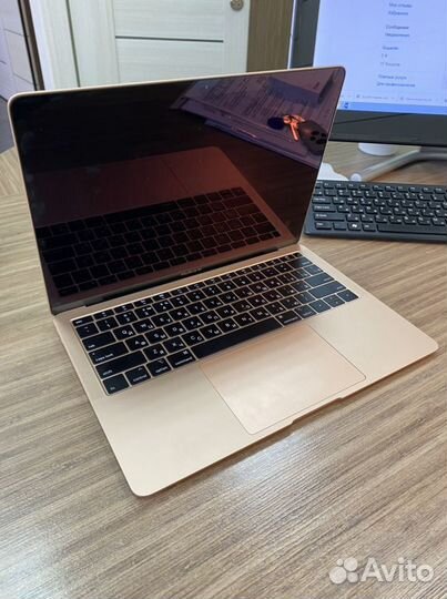 Apple MCbook Air 13 19г. 128gb 170циклов