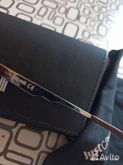 Солнцезащитные очки женские