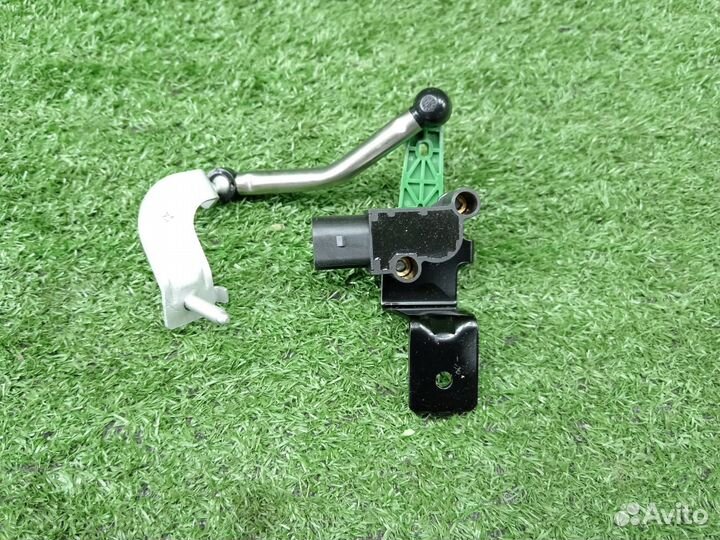 Датчик дорожного просвета Audi Volkswagen VAG