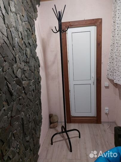 Вешалка для одежды напольная бу