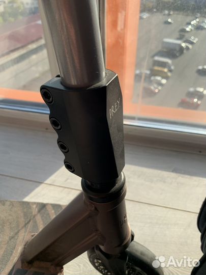 Трюковой самокат