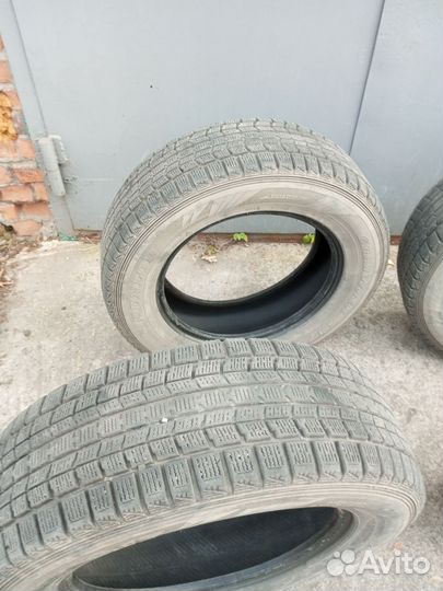 Greentrac Winter Master D1 235/65 R17