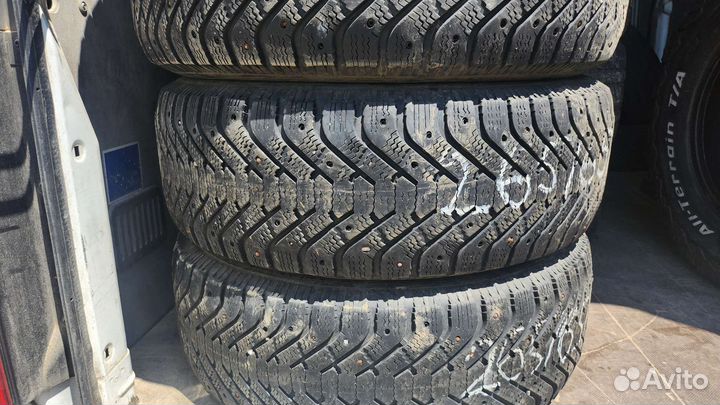 Goodyear UltraGrip 500 265/65 R17 112T