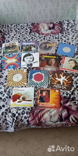 Грампластинки виниловые гибкие