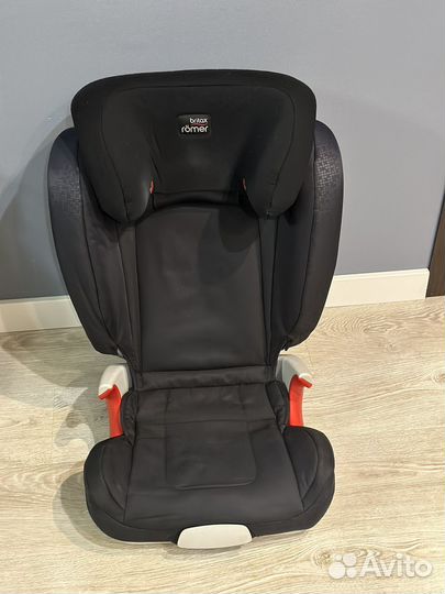 Детское автокресло 15 до 36 кг britax romer kidfix