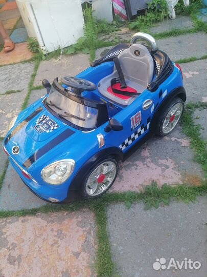 Детский электромобиль бу