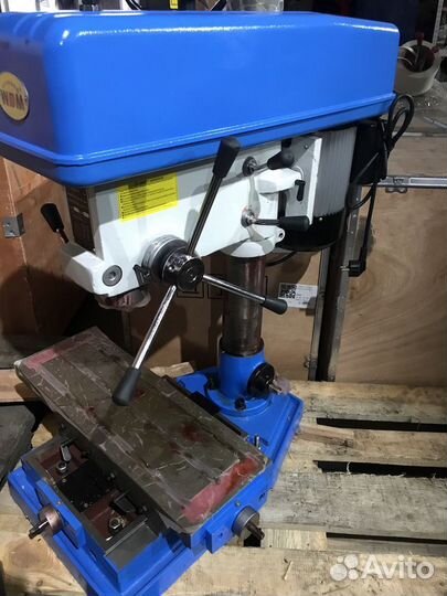 Сверлильно фрезерный станок ZX 7025