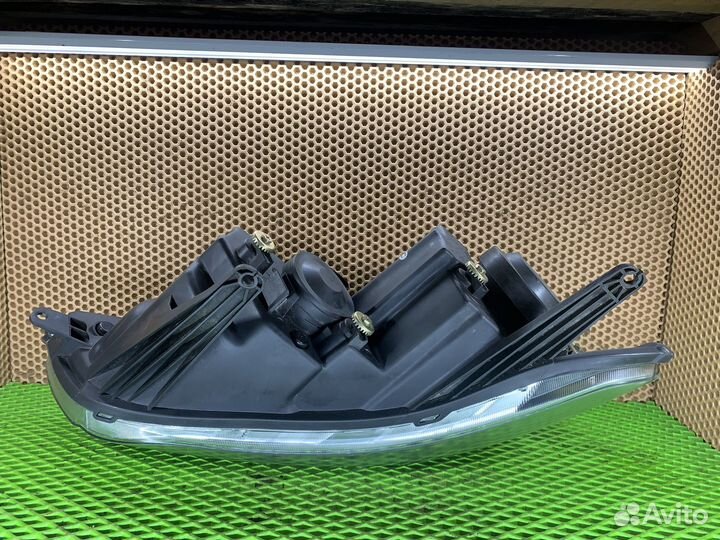 Фара левая (новая) Lifan X60