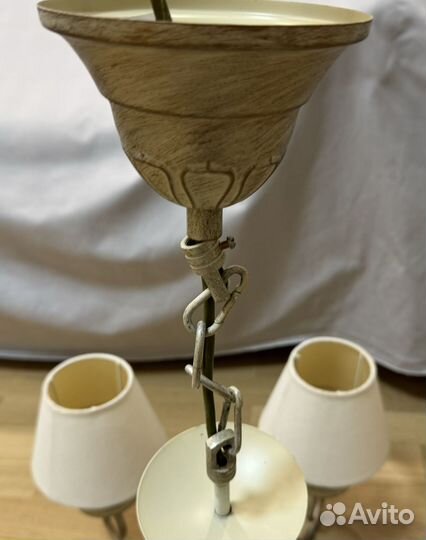 Люстра и светильник Vitaluce