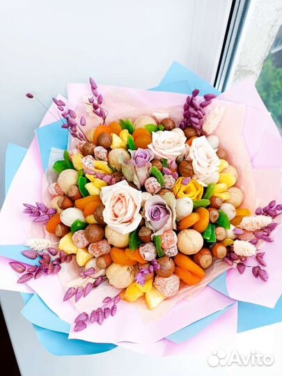 Букет из орехов, сухофруктов,фруктовый