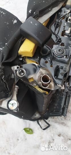 Передние сиденья на renault