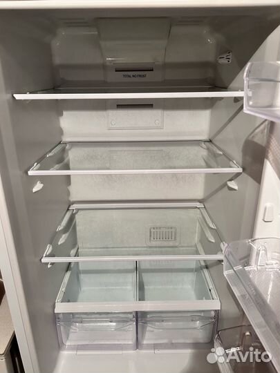 Холодильник Indesit ITS 5200 W