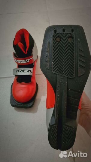 Лыжные ботинки