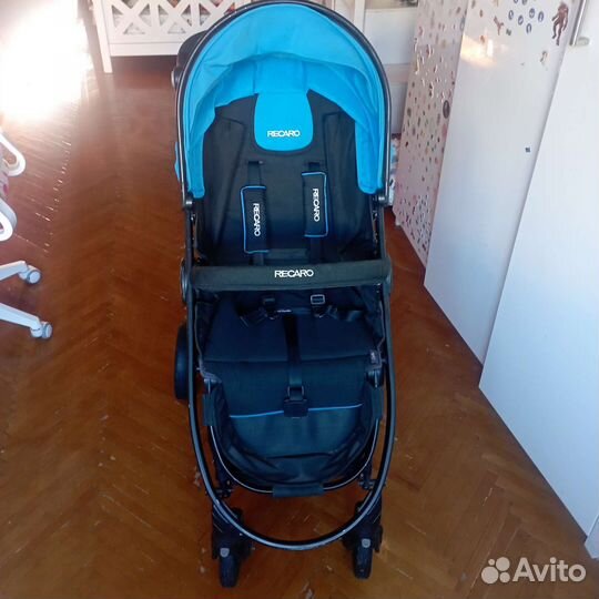 Всесезонная прогулочная коляска Recaro city life