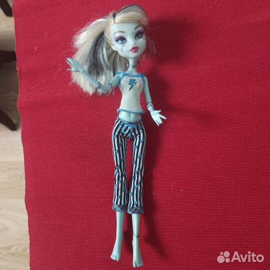 Кукла Monster High Frankie Stein, Mattel
