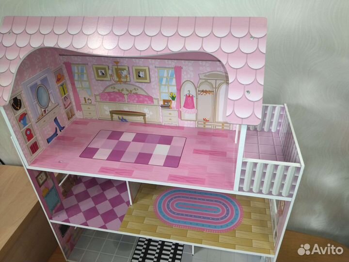 Трехэтажный домик