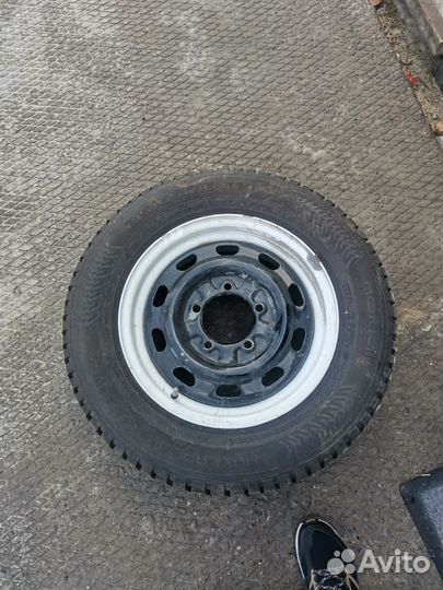 Nokian Tyres Hakkapeliitta 8 SUV 215/65 R16