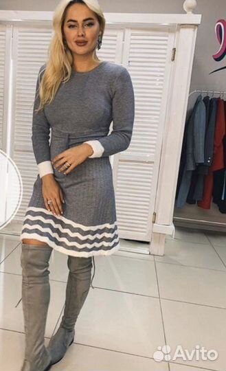 Новое трикотажное платье Valentino 42-46 р