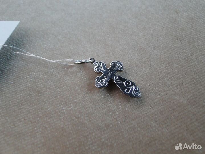 Крест из белого золота 585 с бриллиантами