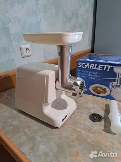 Мясорубка scarlett