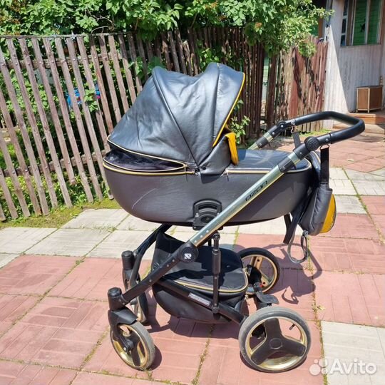 Коляска 2 в 1 riko basic premium