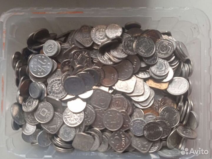 Погодовка монет Нидерландских Антильских Островов