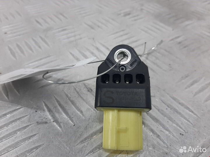 Датчик удара для Lexus RX 3 (AL10) 8983148040