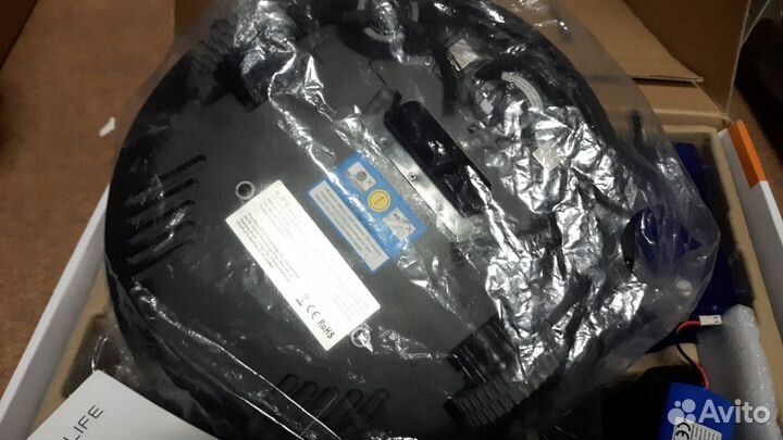 Робот пылесос Polaris pvcr 1012U