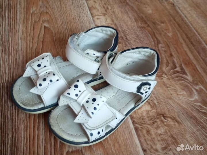 Сандали для девочки