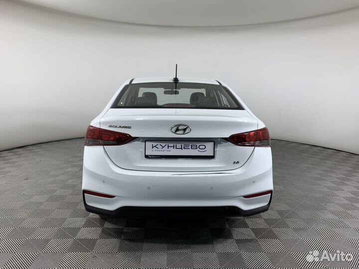 Hyundai Solaris 1.6 AT, 2018, 302 668 км