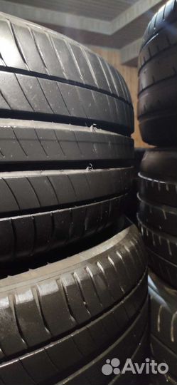 Michelin  Defender XT 225/55 R17 66F