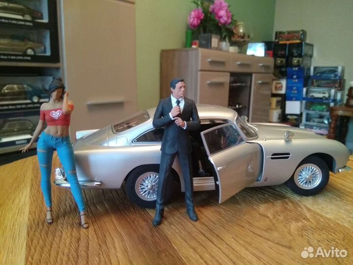 Фигурка Джеймс Бонда, 1/18