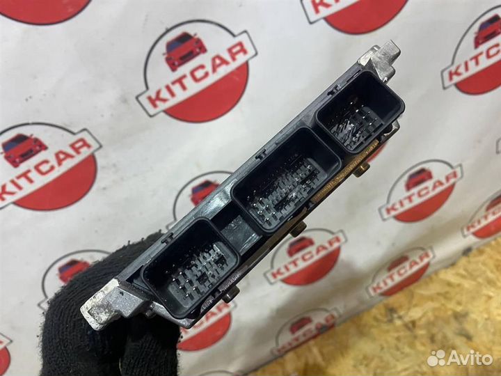 Блок управления двс Ford Focus 2