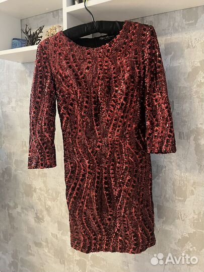 Вечернее платье