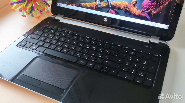Ноутбук HP/4 ядра/как новый