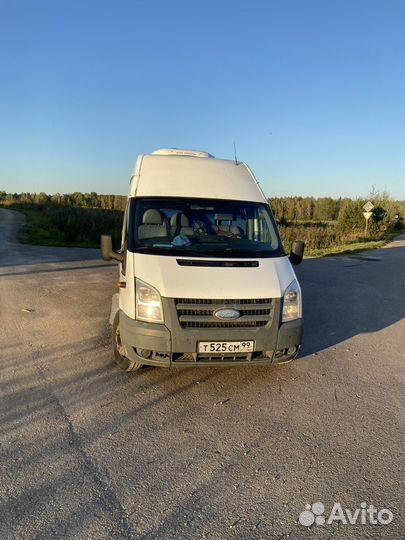 Ford Transit микроавтобус, 2009