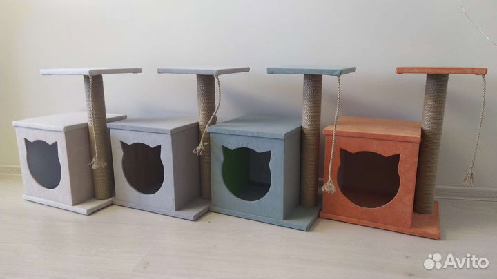 Домик с когтеточкой для котят
