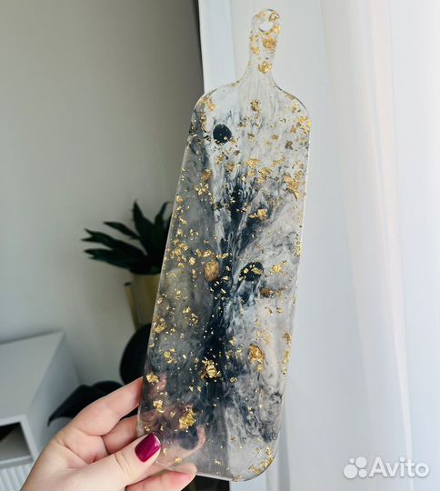 Доска из эпоксидной смолы