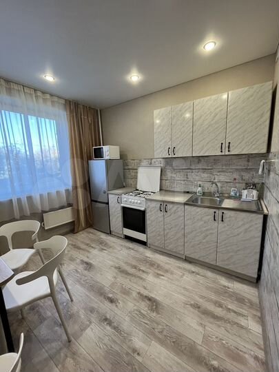 1-к. квартира, 41 м², 2/10 эт.