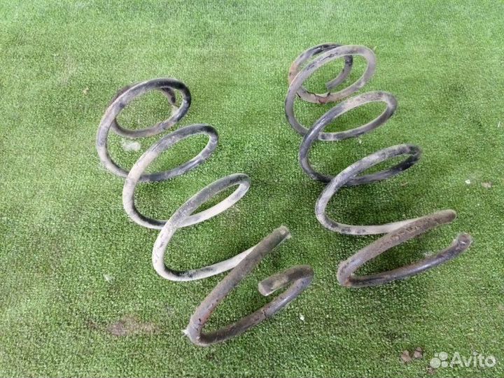 Пружина подвески передняя Ford Focus седан 1 2007