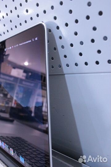 Apple MacBook PRO (Retina,15-inch,Early 2013) / i7