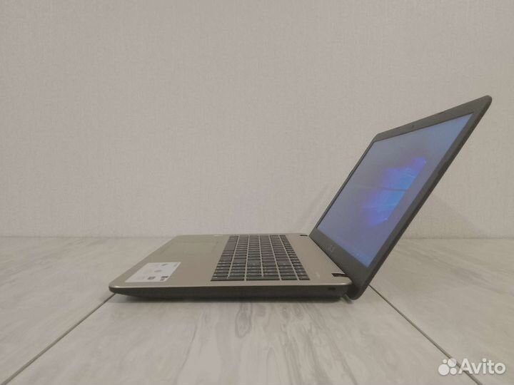 Новый мощный ноутбук 2023год/Гарантия 1год/8озу