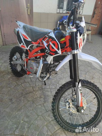 Питбайк kayo Basic TT140EM 17/14 KRZ