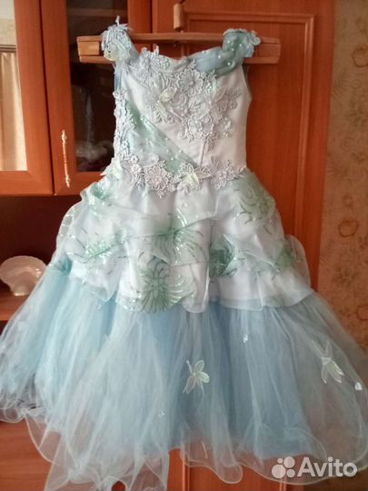 Платье подростковое праздничное